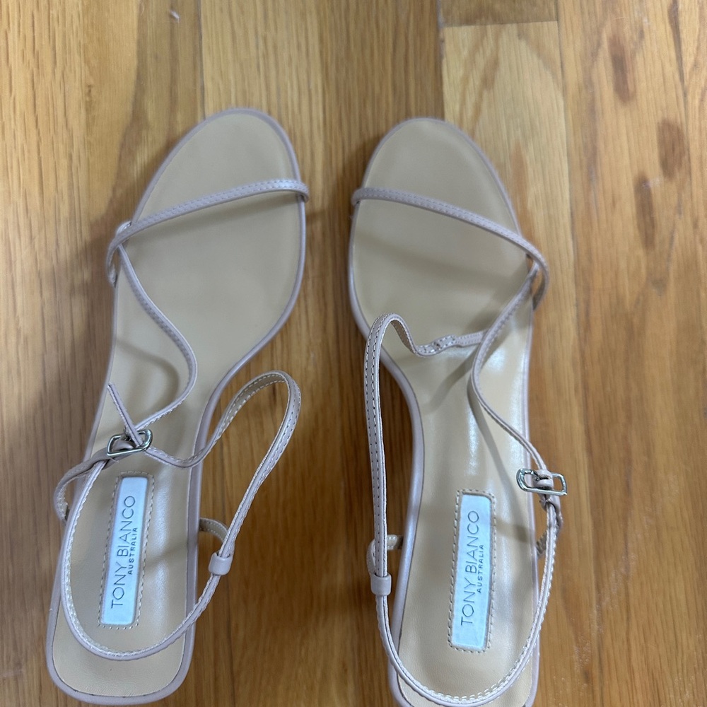 TONY BIANCO Nude Strappy Leather Sandals